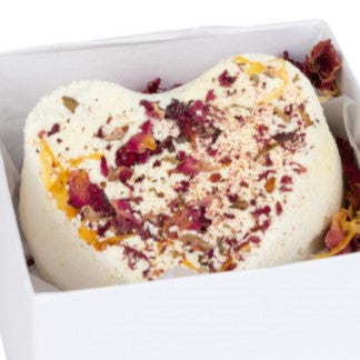 Festive Bath Bomb Heart (large 50g)